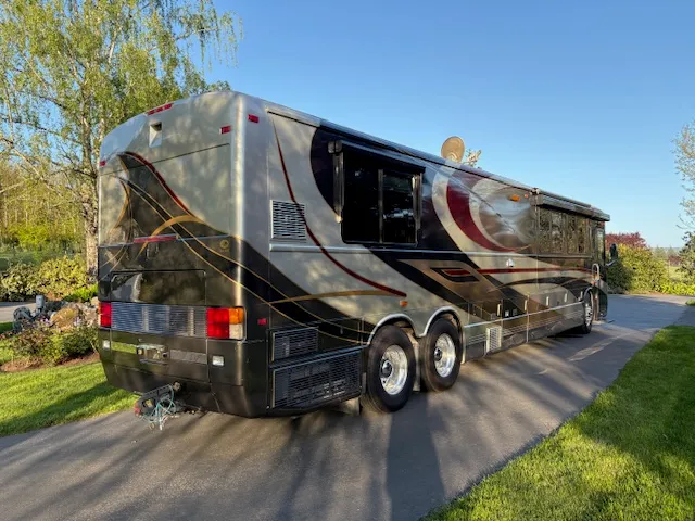 2001 Wanderlodge LXI 40 listing  17 
