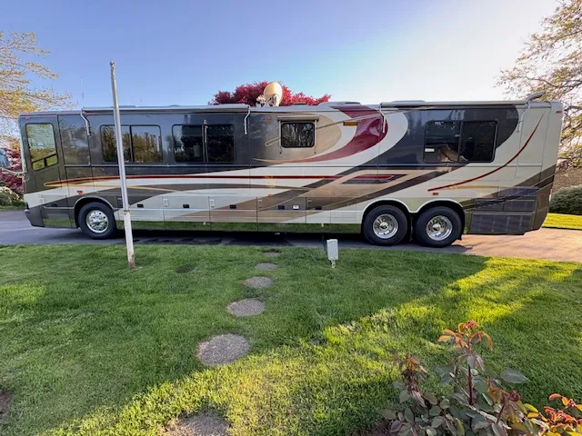 2001 Wanderlodge LXI 40 listing  21 