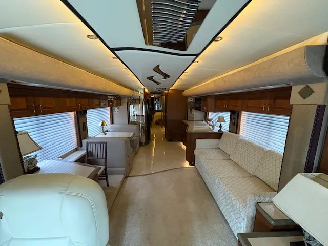 2001 Wanderlodge LXI 40 listing  24 