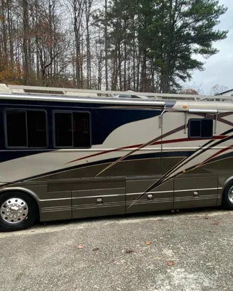 2001 LX 40 Wanderlodge Listing